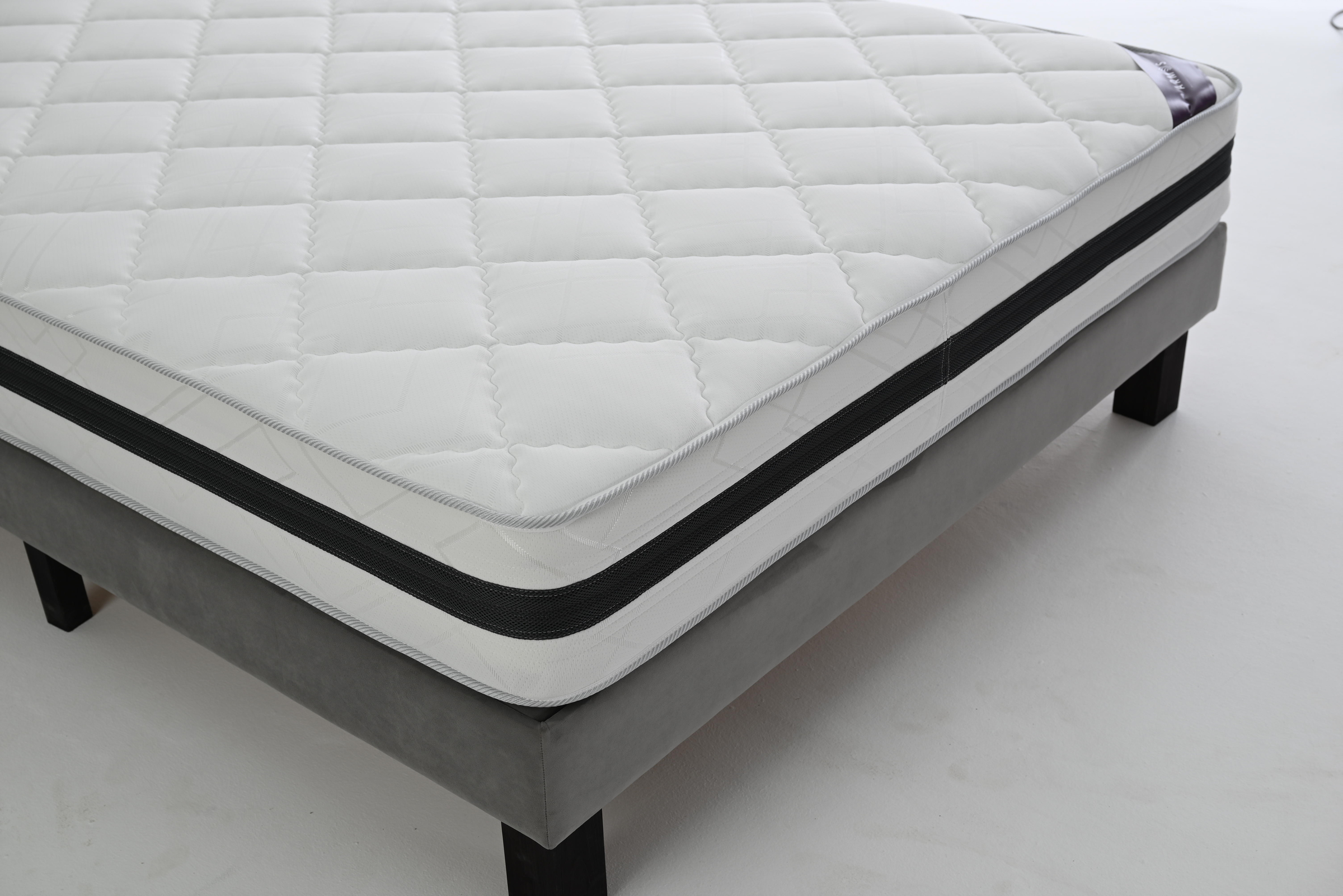 Матрас пружинный Бриз-М