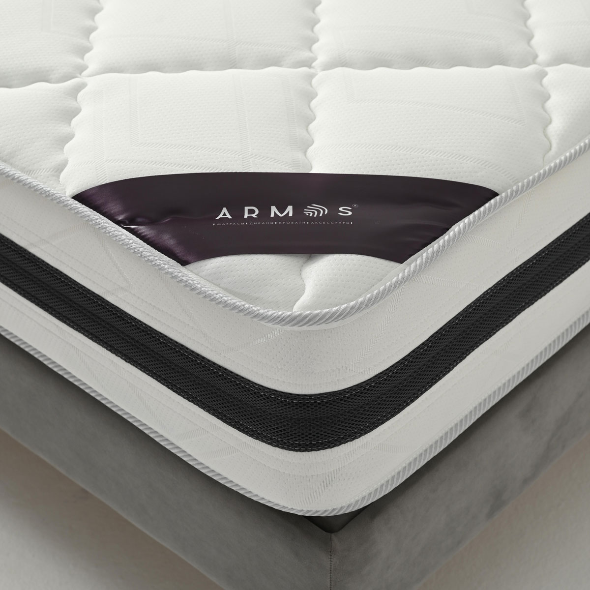 Кровать с ящиком для белья и матрасом 160х200 Helen (кат 0)