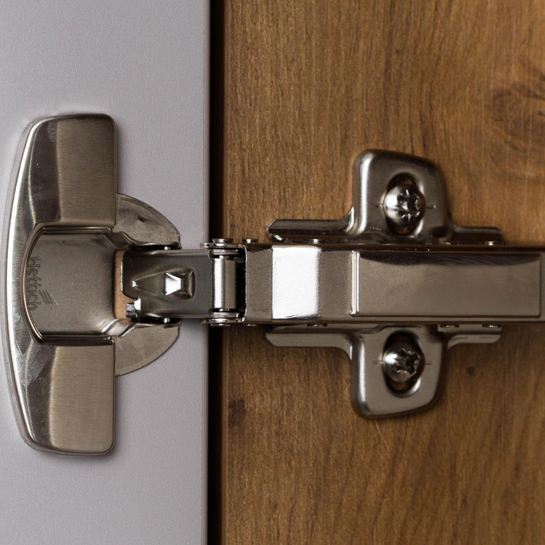 Молодежная мебель Соло (таксония/белый глянец)