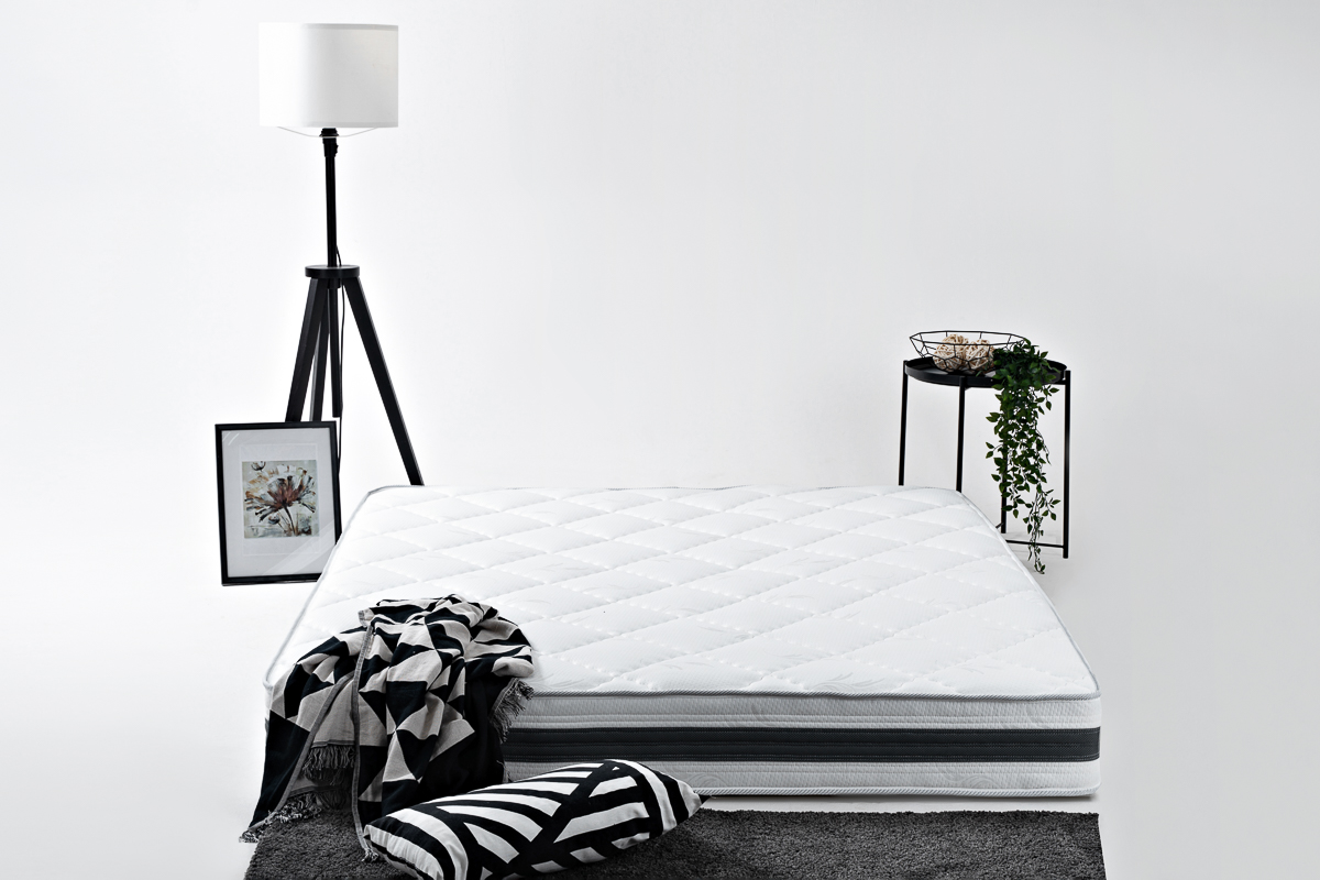 Матрас пружинный Селена