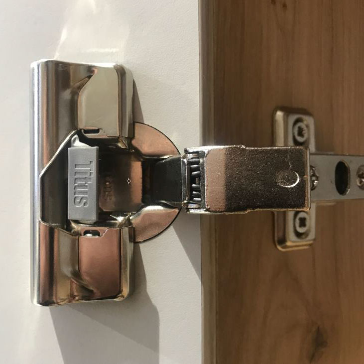 Стенка в гостиную Верди Орех Леванте