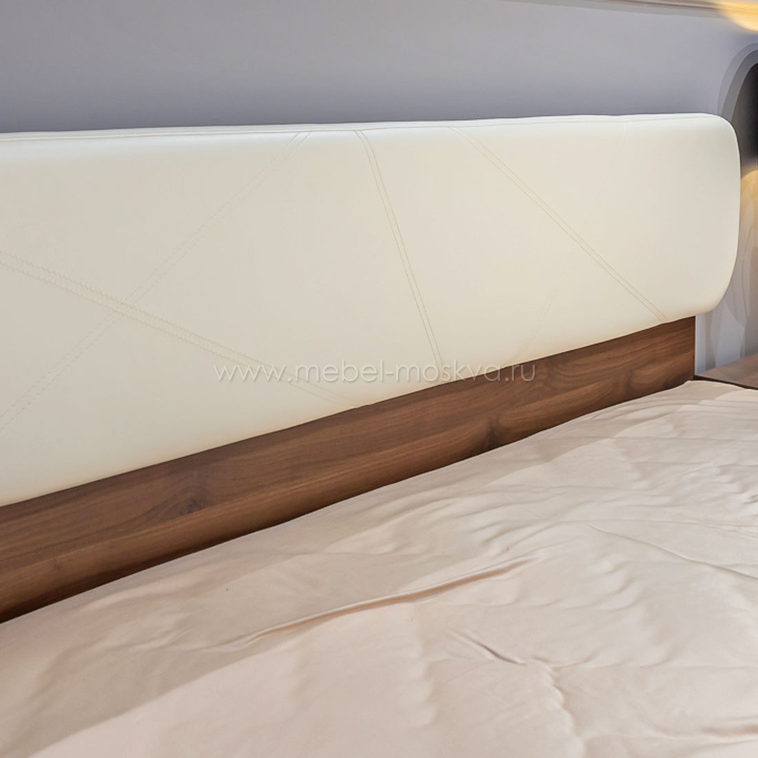 Кровать с подъёмным механизмом 180х200 Solo (орех Коламбия/экокожа ваниль)